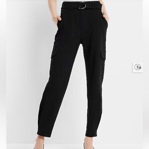 New without tags Super High Waisted Belted Cargo Pant Size 4 short